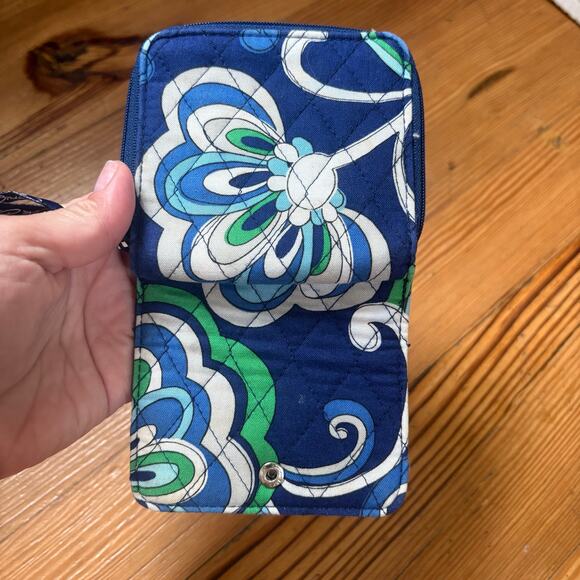 Vera Bradley blue white paisley bi fold coin pocket wallet - Picture 3 of 5